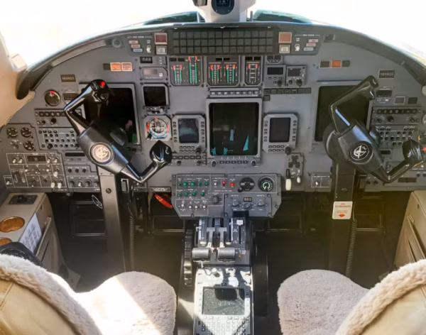 2002 Cessna Citation Excel - Image 2