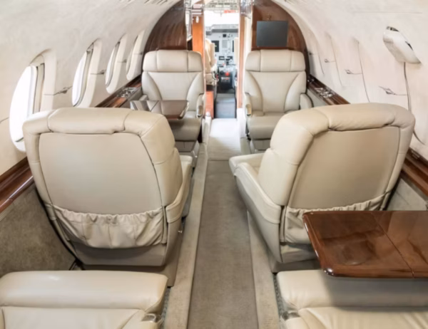2006 Hawker 800XP - Image 5