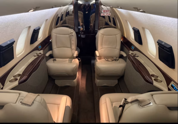 2006 Citation Sovereign - Image 7